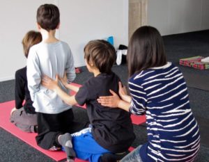 atelier massage parent/enfant